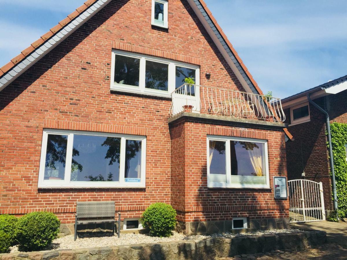 Exklusive Ferienwohnung Strohberg Ploen Exterior photo